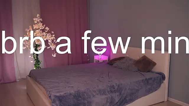 AccaCroyle 网络视讯表演