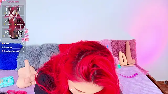 Cloee_Lovee Chat XXX in diretta