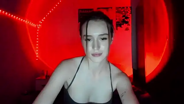 tinyglow 现场XXX聊天