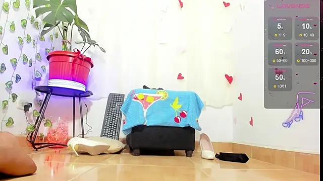 ReyleDoll – Live XXX-chat