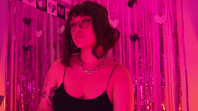 Gloomydolln Live XXX chat