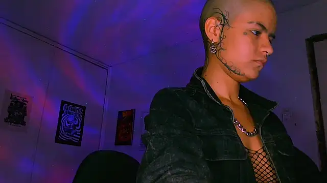 alex_one888 live XXX chat