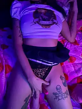 mmmminaDarling's Webcam Show