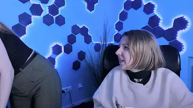 gloria_bubble live XXX chat