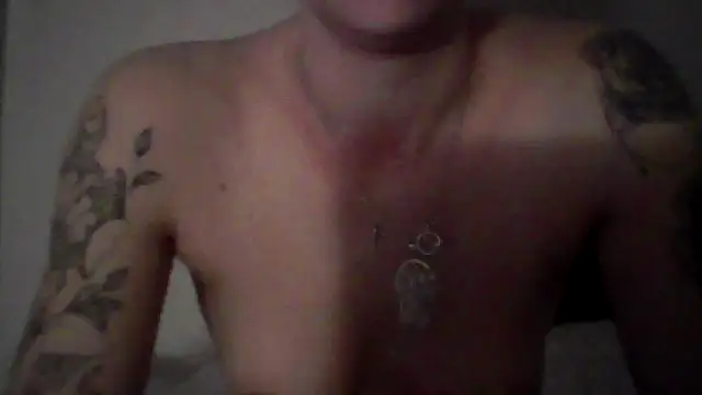 PrincesseLyadu47 Show in webcam