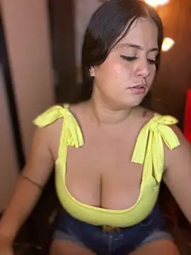 Natalia_Cleark09 Adlı Modelin Canlı XXX Sohbeti