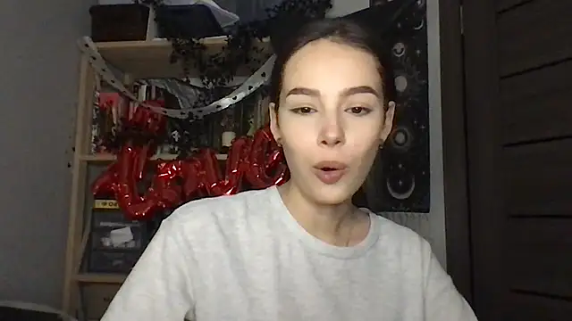 Yuna5343's Live XXX Chat