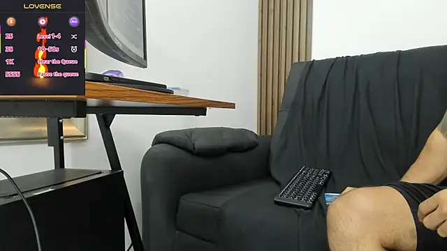 big-tyler Chat XXX in diretta