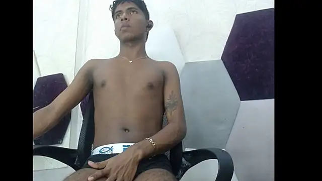 Mick_storm লাইভ XXX চ্যাট