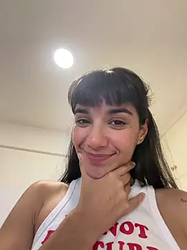 valuns Adlı Modelin Canlı XXX Sohbeti