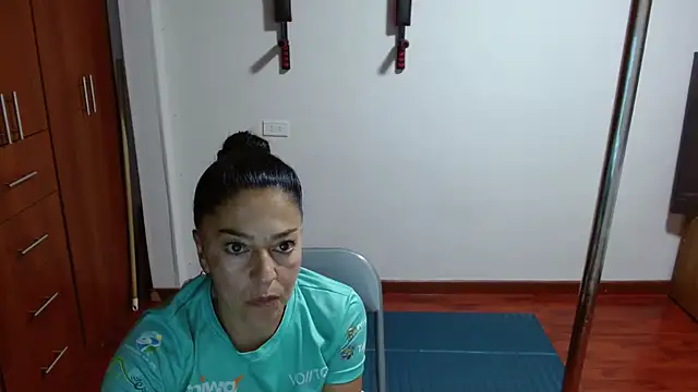 Anitta_muscle 网络视讯表演