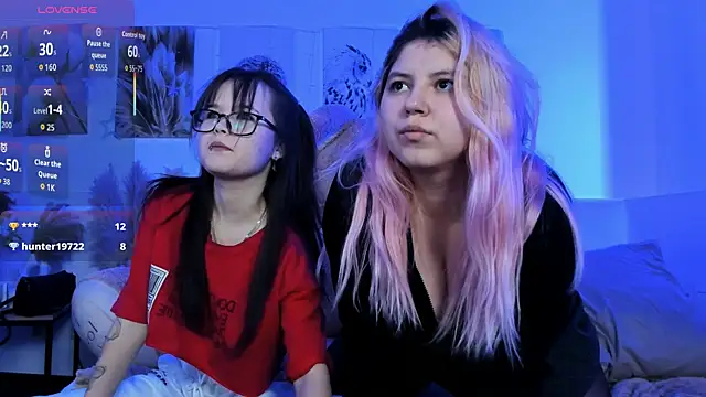 Elainebeness Chat XXX in diretta