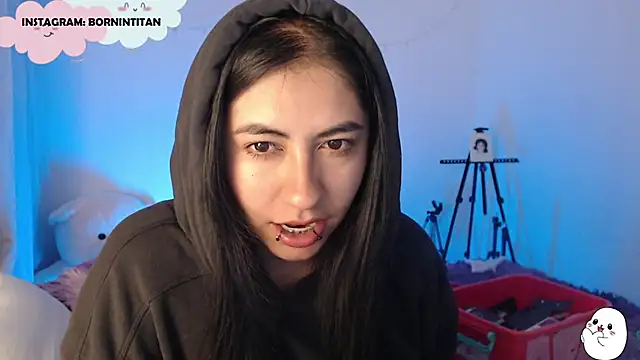 SatansWife Chat XXX live