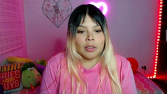 EllieMoonX Chat XXX live