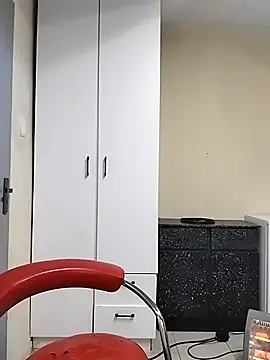 LUNAARXO1: διαδικτυακό σόου στην κάμερα