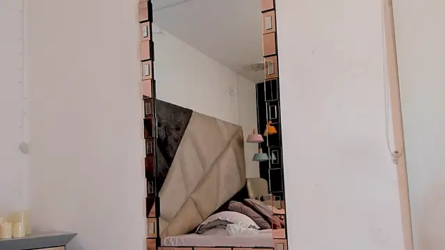 دردشة FaloonRoussel الجنسية المباشرة