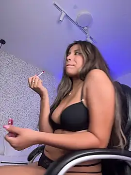 EMILIIA_RICHTER__ Live XXX Chat