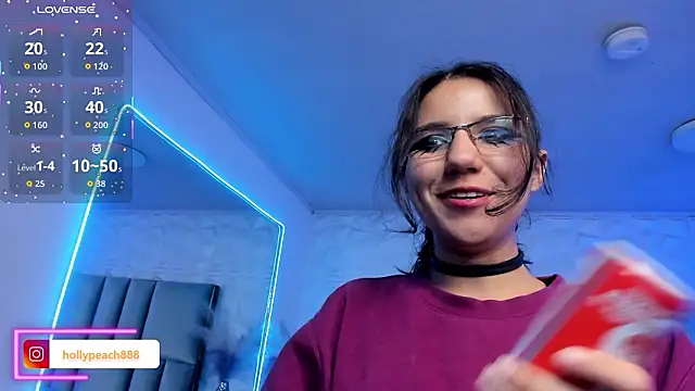 Chat XXX ao vivo de HollyPeach