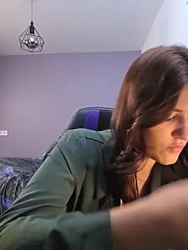 Chat XXX Live MiaRides19