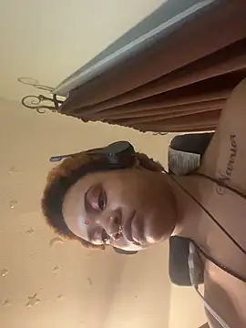 Chat XXX Live nickytheehawtie