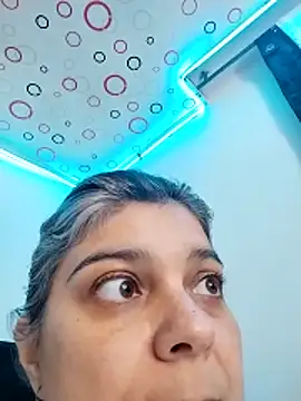 queemking 라이브 XXX 채팅