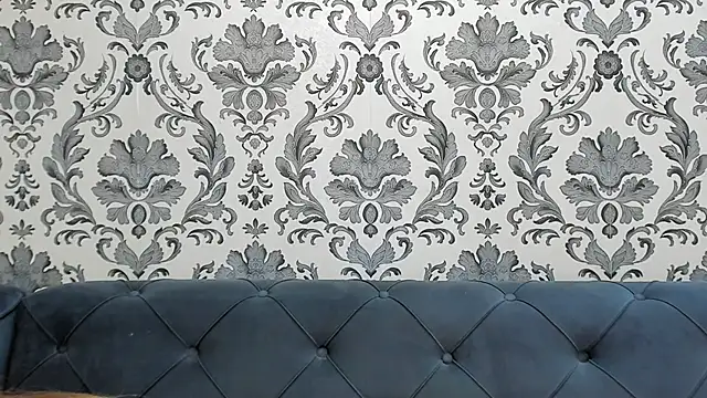 Chatroom XXX en direct de LissaBigTitts