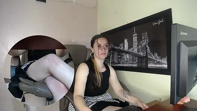 Alaiia___ Chat XXX live