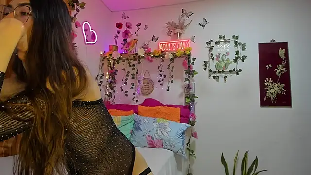 Pokazy przed kamerką – anasttacia_210