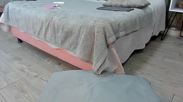 isa_lancaster – webcam-show