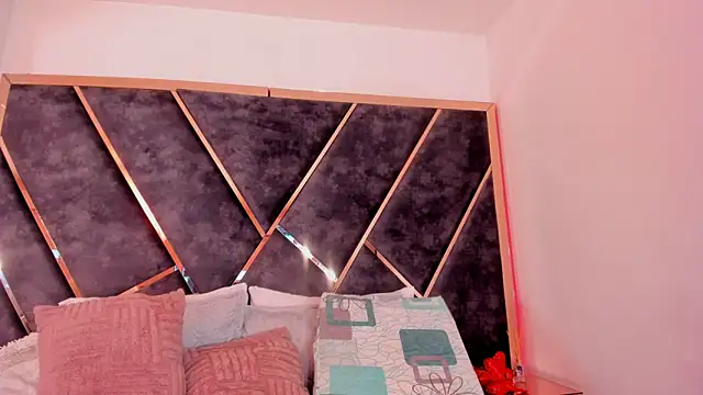 دردشة Chloe_Connor الجنسية المباشرة