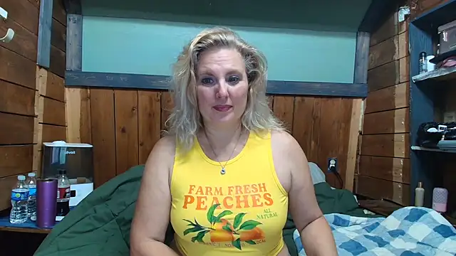 XXX chat uživo modela lisaxlovexxx