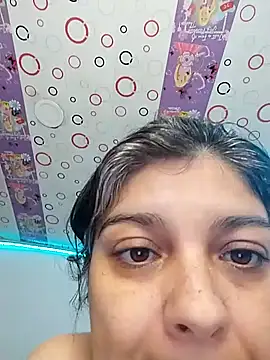 Chat +18 de queemking ao vivo