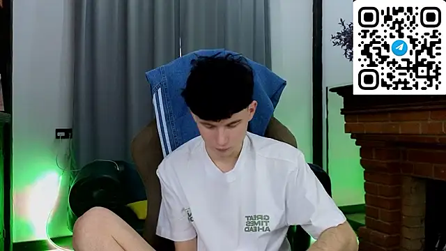 Cute_Mike Obrolan Langsung XXX