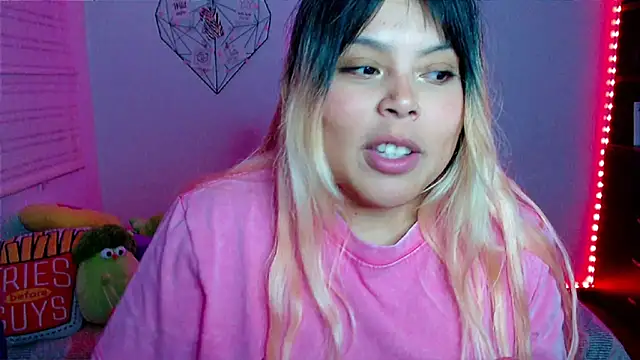 EllieMoonX's Webcam Show