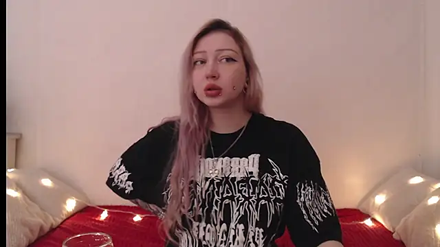 Emily_hardcore 现场XXX聊天