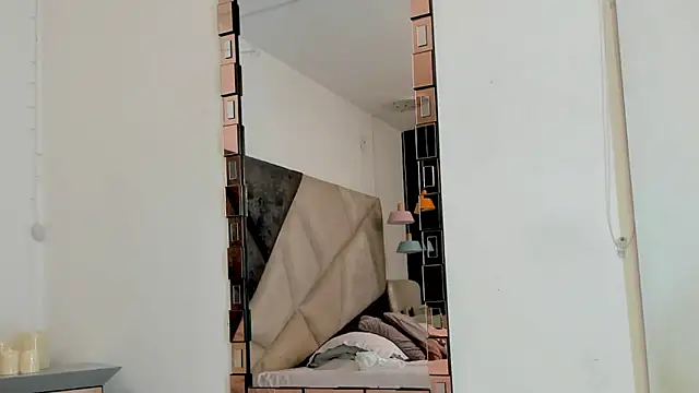 Chat XXX ao vivo de FaloonRoussel