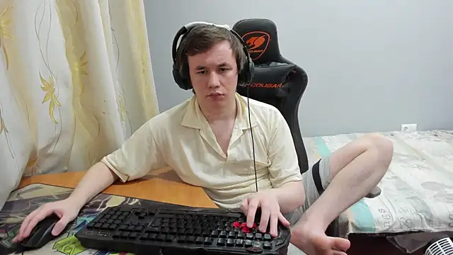 iliaskrislove élő XXX-chatje