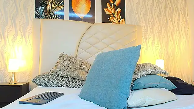 Lean_Portman Chat XXX in diretta