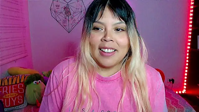 EllieMoonX 现场XXX聊天