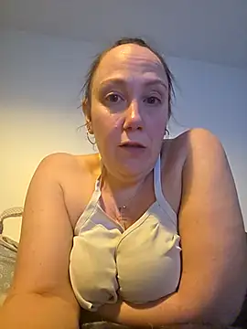 Wisie_Cutie – Naživo XXX chat