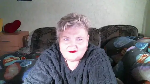 Lana555 即時 XXX 聊  天