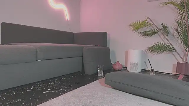 Monicamix's Live XXX Chat