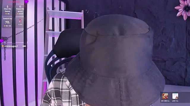 JohanSedas: онлайн-секс-чат