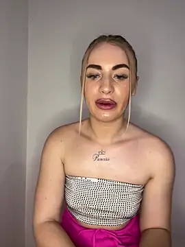 RuxyCatrina Webcam show