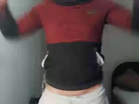 wildpussycat23: онлайн-секс-чат