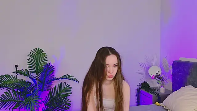 SilentLily Adlı Modelin Web Kamerası Şovu