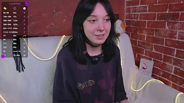 Živý XXX chat LisaBunnyy