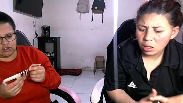 tatsumi_naoのライブXXXチャット