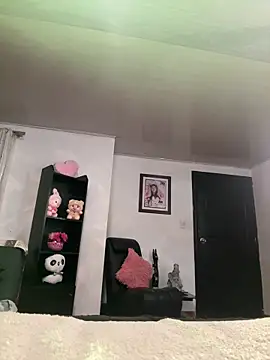 saaalome_1's Live XXX Chat