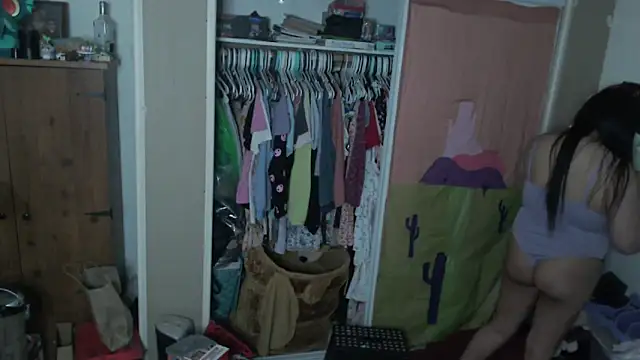 Cupcakecutie449's Webcam Show